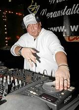 DJ-Ricky
